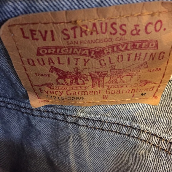 VINTAGE Levi’s Denim Trucker Jean Jacket Men’s M - Picture 9 of 9